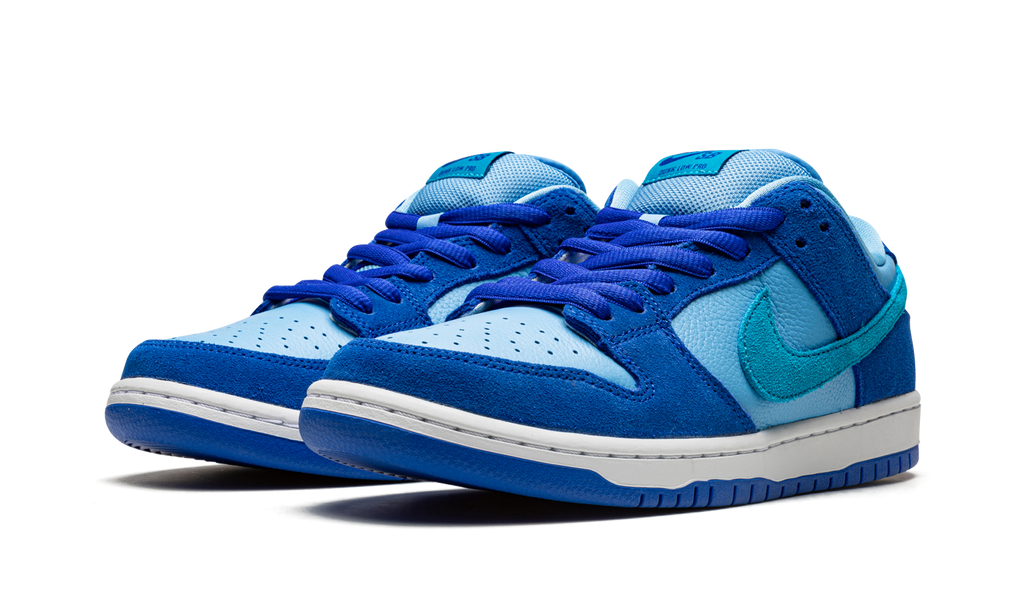 SB Dunk Low Blue Raspberry
