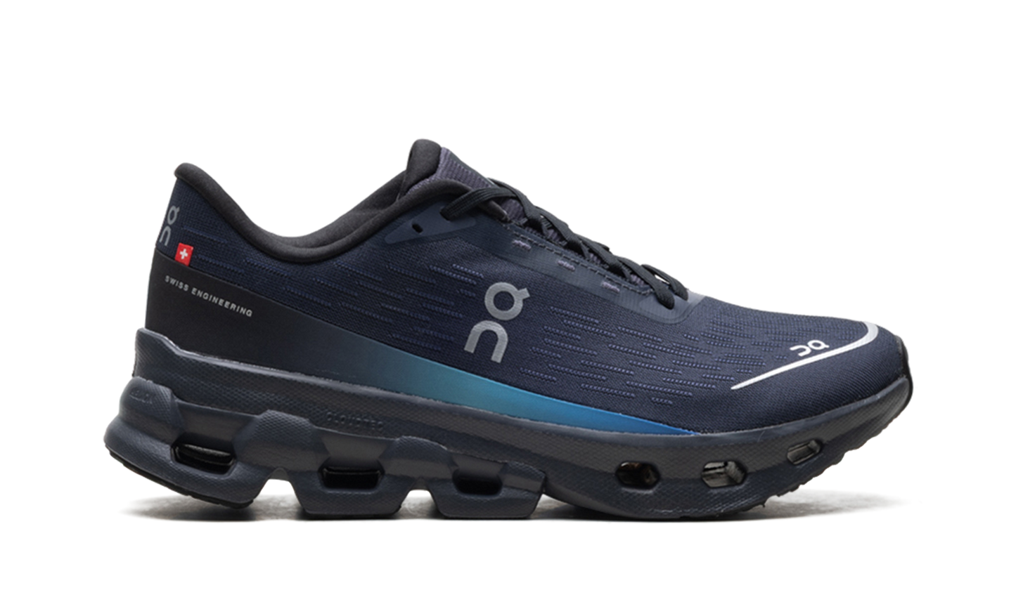 On Cloudspark WMNS "Black Blueberry"