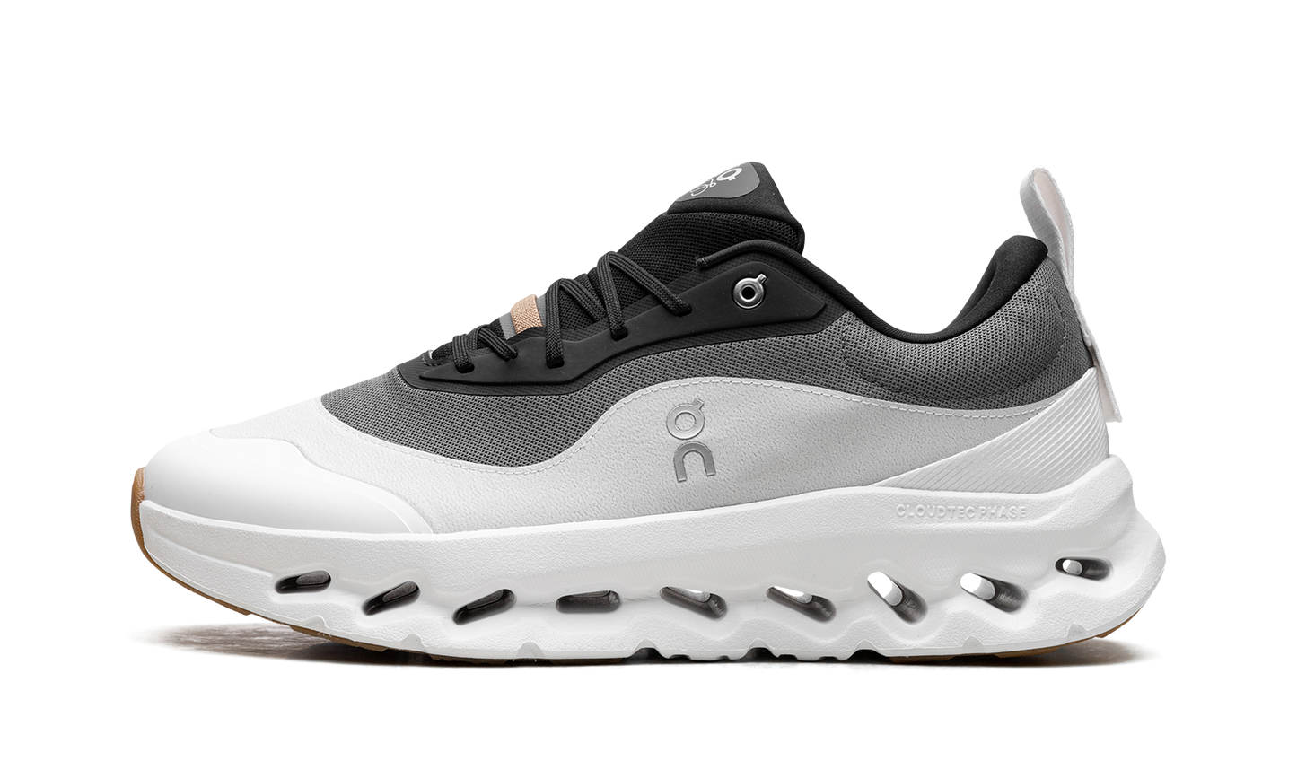 Cloudtilt 2 "LOEWE - Black White"