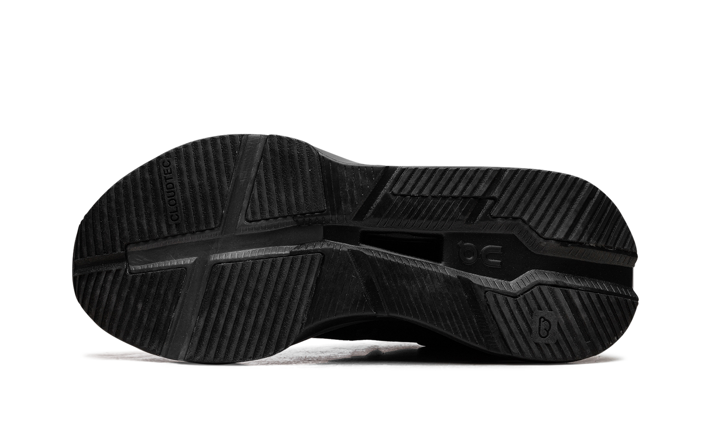 Cloudnova X "Black Eclipse"