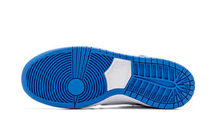 SB Dunk Low Ishod Wair Blue Spark