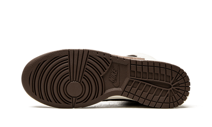 Dunk High Light Chocolate