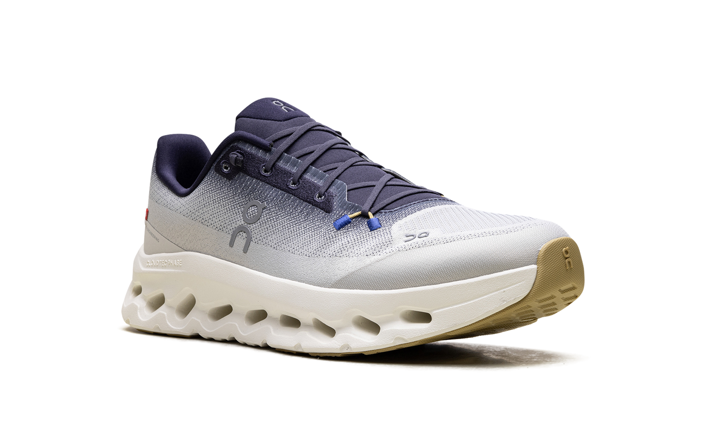 Cloudtilt "Midnight Ivory"