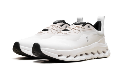 Cloudtilt 2 "LOEWE - Sand White"