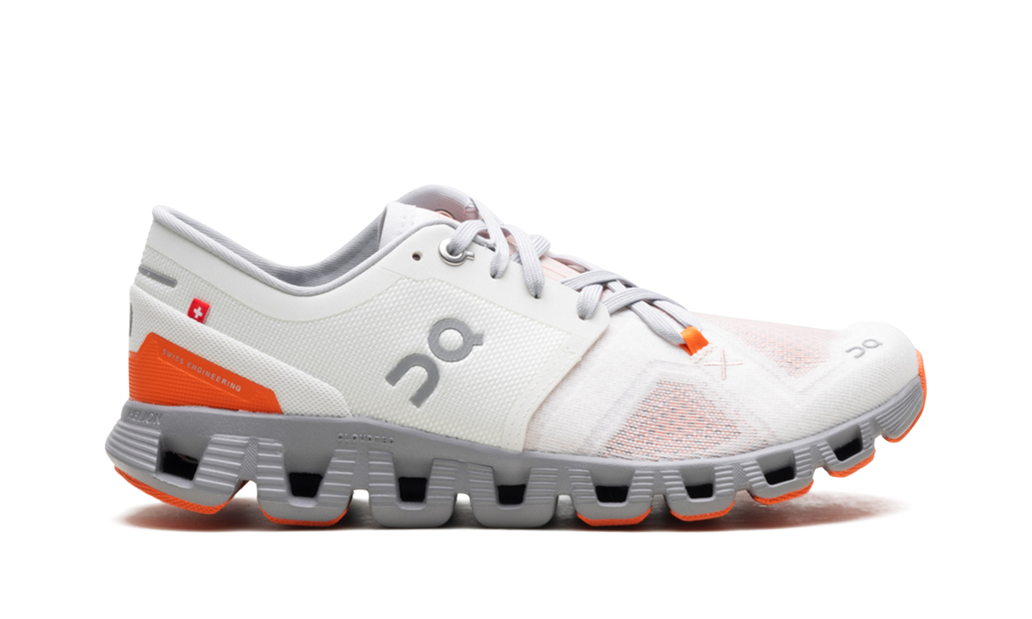 Cloud X 3 WMNS "Ivory Alloy"