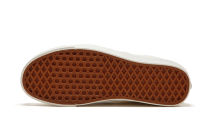 Era 95 DX Fear of God White Black