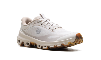 Cloudventure 2 WMNS "LOEWE - Sand"