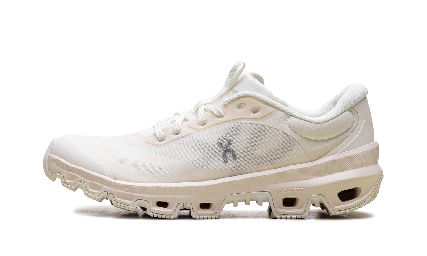 Cloudventure 2 WMNS "LOEWE Eggshell"