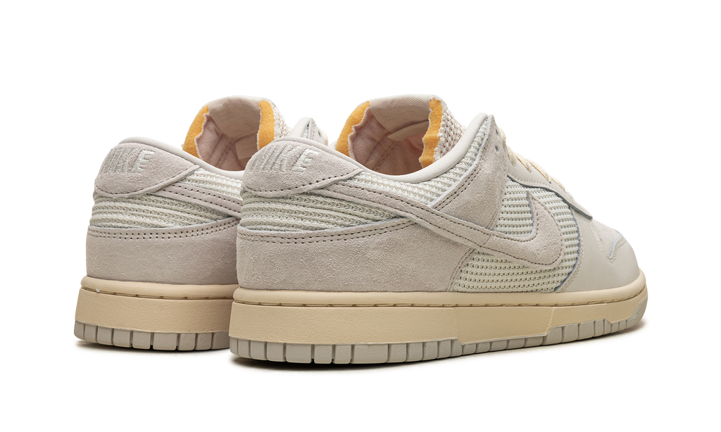 Dunk Low Light Bone
