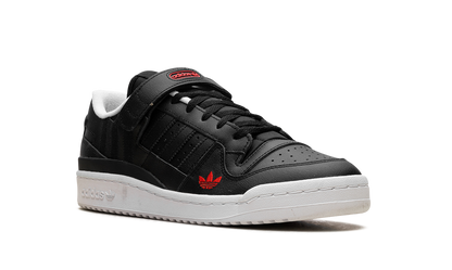 Forum Low Black