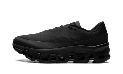 Cloudmonster "POST ARCHIVE FACTION - Black Magnet"