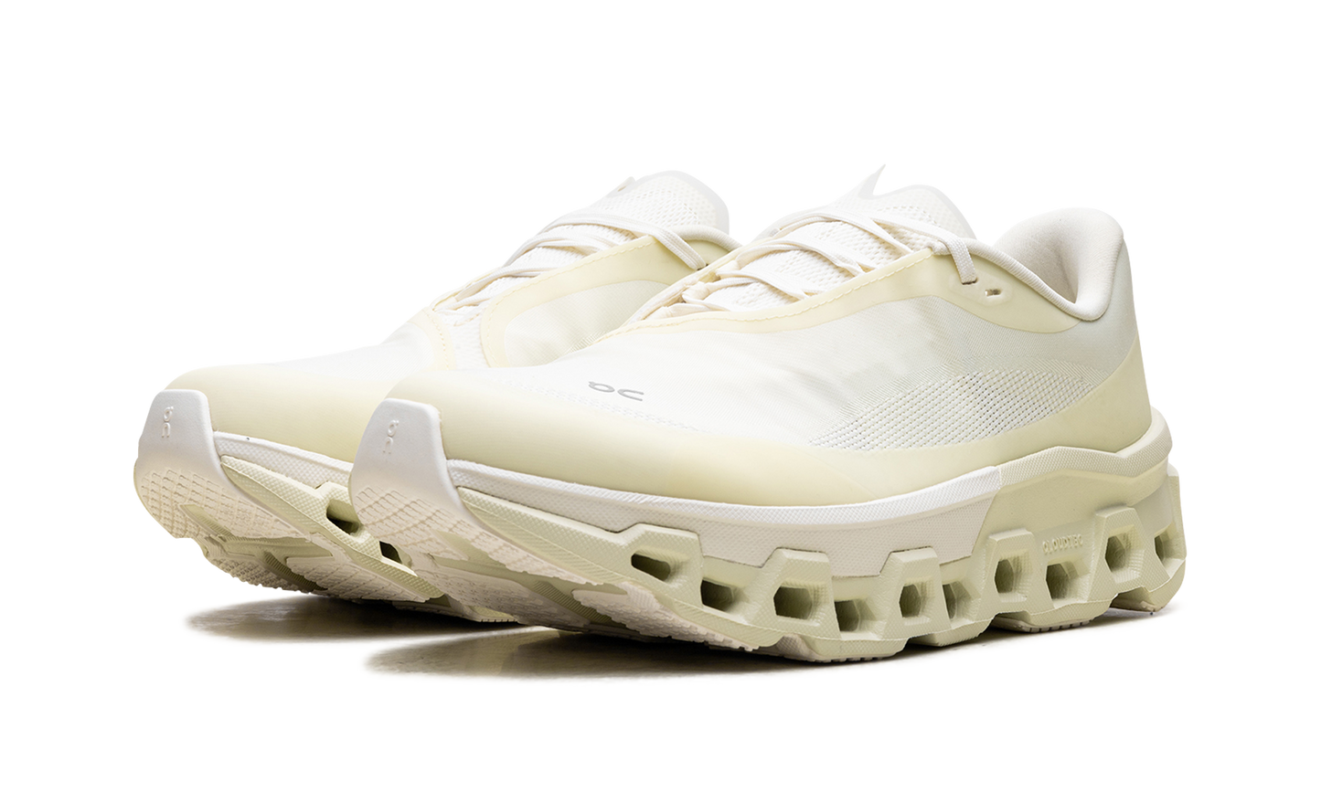 Cloudmonster 2 WMNS "Post Archive Faction - Seeding White"