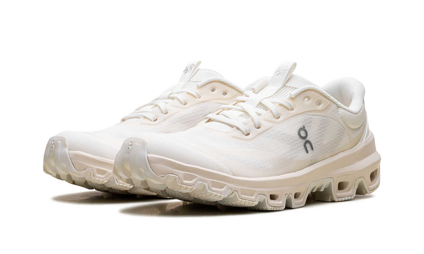 Cloudventure 2 WMNS "LOEWE Eggshell"