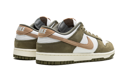 Dunk Low Premium Medium Olive Hemp