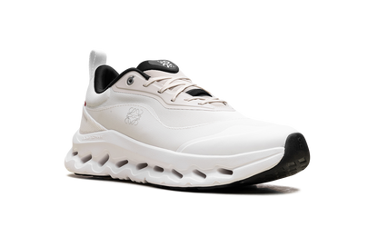 Cloudtilt 2 "LOEWE - Sand White"