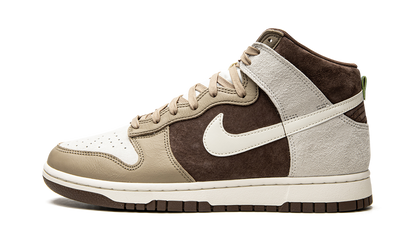 Dunk High Light Chocolate