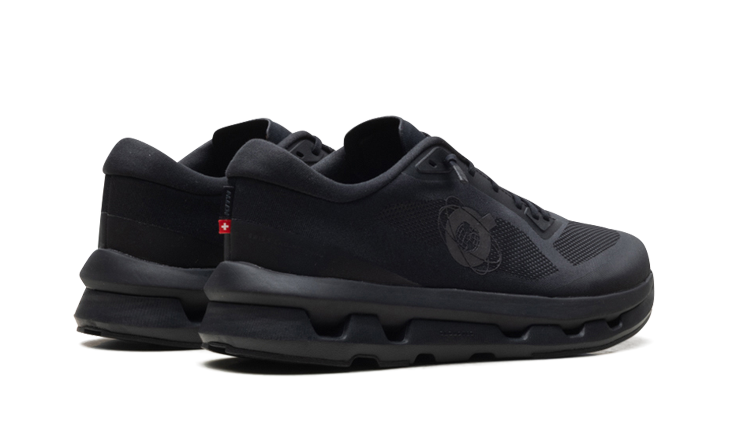 Cloudzone WMNS "Kith - Black"