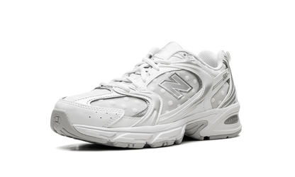 530 Sier Metallic Polka Dots