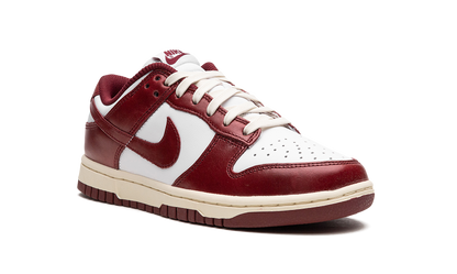 Dunk Low PRM Vintage Team Red