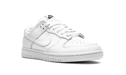 Dunk Low Triple White