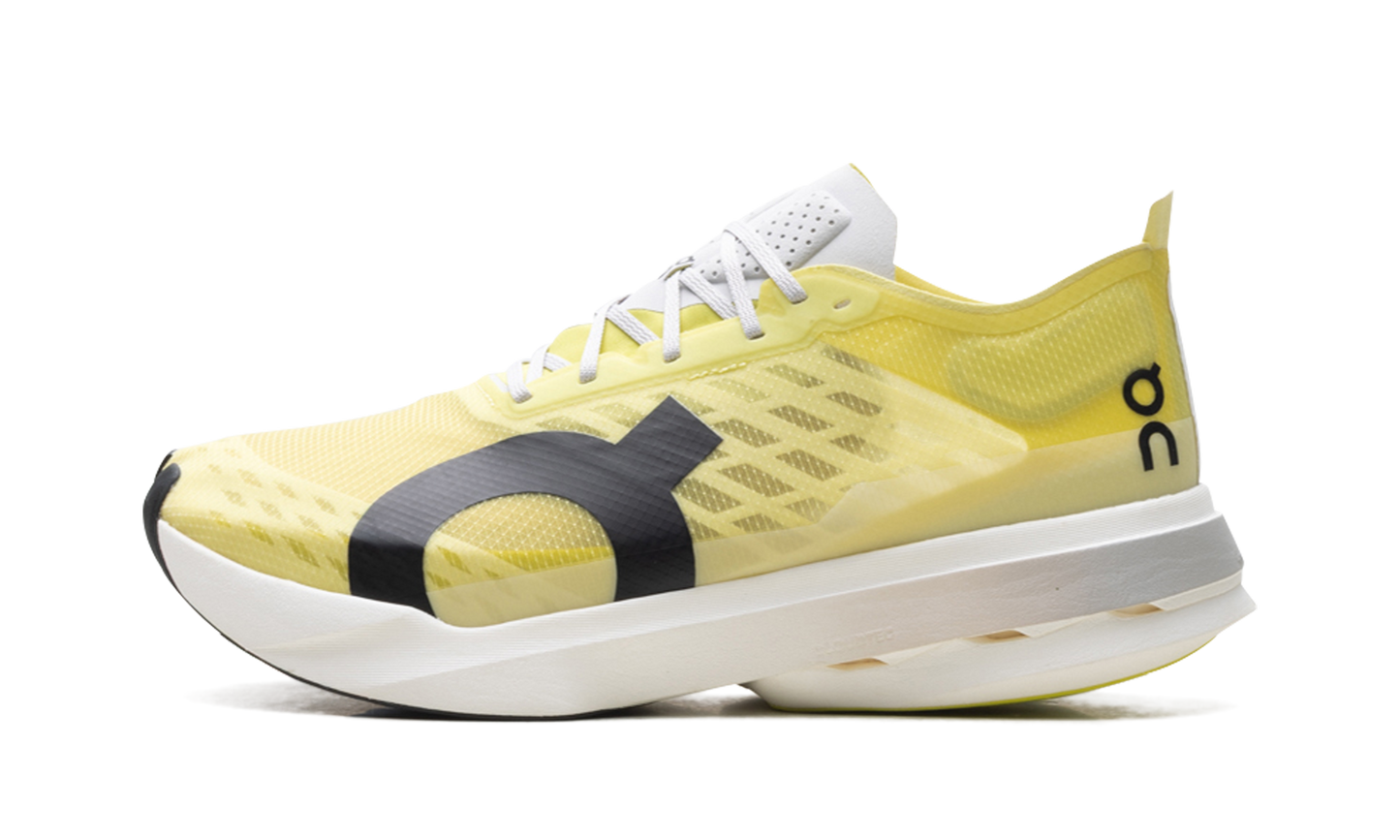 Cloudboom Strike "Limelight Wolf"