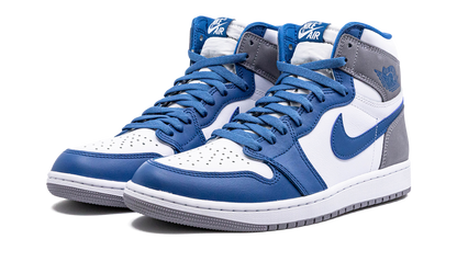 1 Retro High True Blue