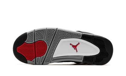 4 Retro SE Black Canvas