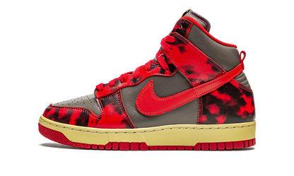 Dunk High Red Acid Wash